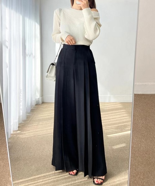 Doula Doula（ドゥーラドゥーラ）の「ワイドタックフレアパンツ（その他パンツ・レディース・ブラック/ベージュ/ブルー・S/M/L）」の15枚目の写真