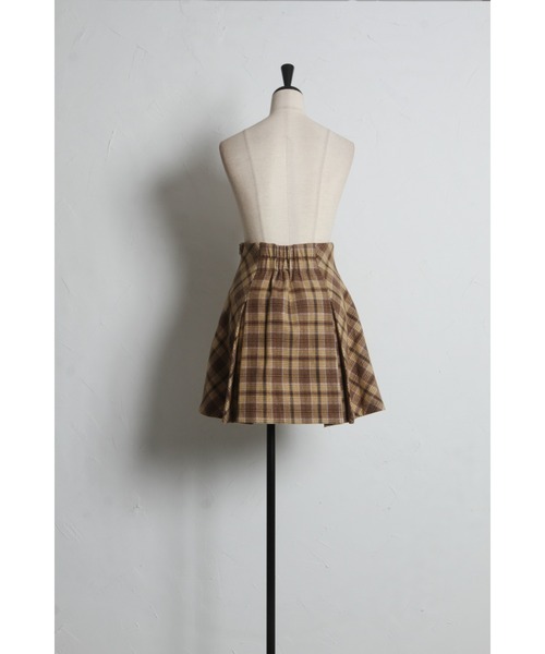 tocco closet（トッコ　クローゼット）の「インナーパンツ付きチェックミニスカート（スカート・レディース・マスタード/ブラウン・M）」の18枚目の写真