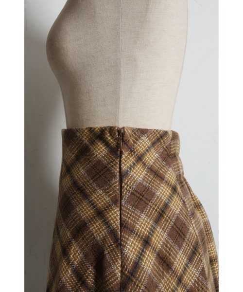 tocco closet（トッコ　クローゼット）の「インナーパンツ付きチェックミニスカート（スカート・レディース・マスタード/ブラウン・M）」の20枚目の写真