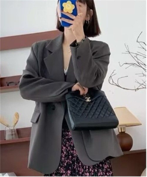 Ritzy(リッツィー)の「ルーズサイズテーラードジャケット(テーラードジャケット・レディース・チャコールグレー/ブラック・M/L)」の15枚目の写真