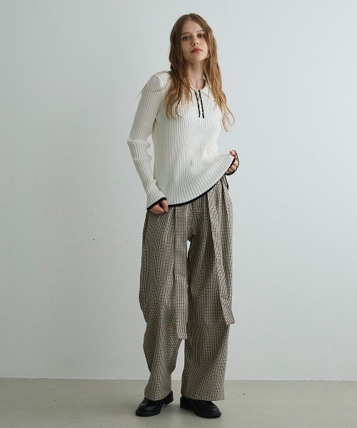 Mirette(ミレット)の「コントラストリブニットポロ / Contrast Rib Knit Polo(ポロシャツ・レディース・ブラック/ホワイト・FREE)」の10枚目の写真