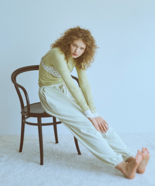 Gathered Soft Pants（スウェットパンツ）｜EN NEUME（エンノイム）の  