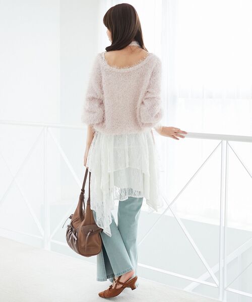 MAJESTIC LEGON(マジェスティックレゴン)の「ふわふわシャイニールーズニット(ニット/セーター・レディース・ブラック/オフホワイト/ブルー/ピンク・MEDIUM)」の11枚目の写真