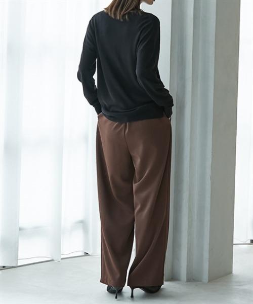 nissen(ニッセン)の「カシミヤタッチ ドロップショルダーVネックニット(ニット/セーター・レディース・ブルーグリーン/ブラック/グレイッシュベージュ/レッド・M/L/LL)」の22枚目の写真
