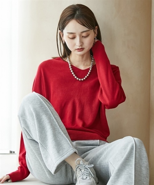 nissen(ニッセン)の「カシミヤタッチ ドロップショルダーVネックニット(ニット/セーター・レディース・ブルーグリーン/ブラック/グレイッシュベージュ/レッド・M/L/LL)」の13枚目の写真