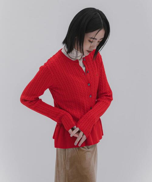 SENSE OF PLACE by URBAN RESEARCH（センスオブプレイスバイアーバンリサーチ）の「ミニケーブルペプラムセーター（ニット/セーター・レディース・ネイビー/レッド/アイボリー/チャコールグレー・ONE）」の4枚目の写真