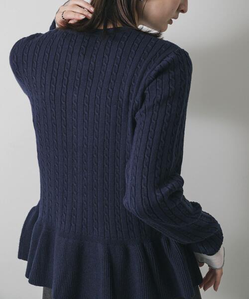 SENSE OF PLACE by URBAN RESEARCH（センスオブプレイスバイアーバンリサーチ）の「ミニケーブルペプラムセーター（ニット/セーター・レディース・ネイビー/レッド/アイボリー/チャコールグレー・ONE）」の21枚目の写真