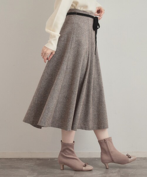couture brooch(クチュールブローチ)の「【通勤・大人上品】ラメツイード フレアスカート(スカート・レディース・ブラック/ブラウン系その他・40/38/36/42)」の7枚目の写真