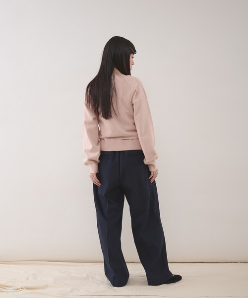 MUHET（ミュエータ）の「wool-like tuck straight pants / ウールライクタックストレートパンツ（スラックス・レディース・グレー/ブラウン/ネイビー・MEDIUM/SMALL/LARGE）」の22枚目の写真