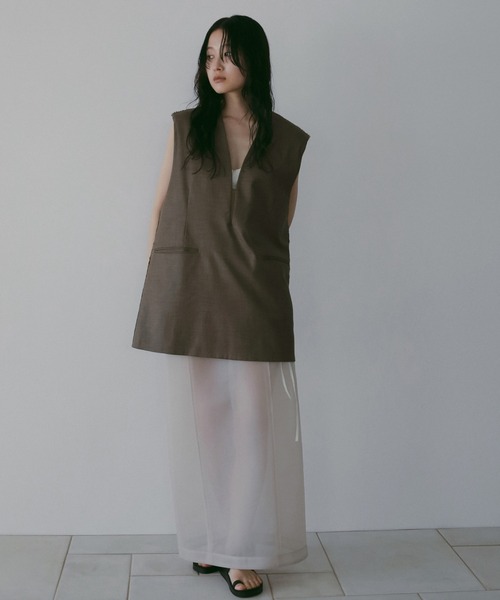 anuke（アンヌーク）の「Keyneck Over Vest（その他アウター・レディース・モカ/ブラック・36inch/38inch）」の7枚目の写真