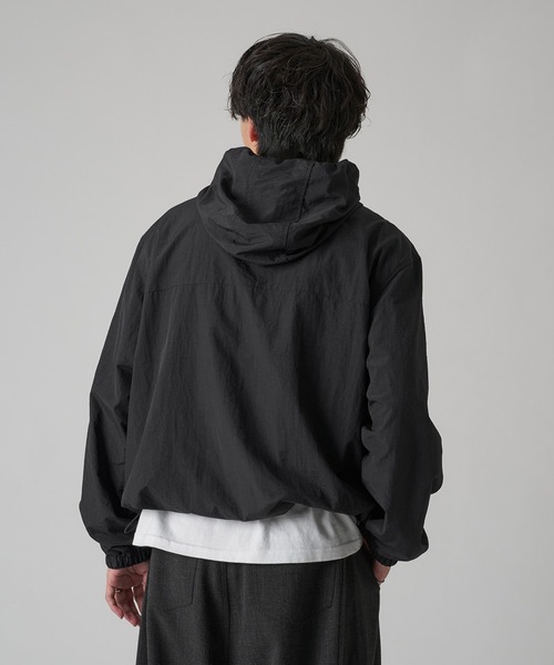 kutir（クティール）の「NYLON REVERSIBLE MOUNTAIN PARKER／ナイロンリバーシブルマウンテンパーカー（マウンテンパーカー・メンズ・ネイビー/ライトグレー/ブラック・LARGE/MEDIUM/SMALL）」の5枚目の写真