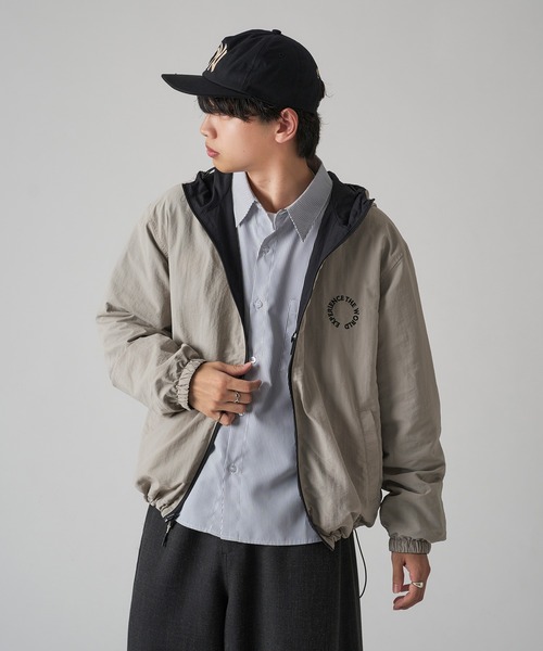 kutir（クティール）の「NYLON REVERSIBLE MOUNTAIN PARKER／ナイロンリバーシブルマウンテンパーカー（マウンテンパーカー・メンズ・ネイビー/ライトグレー/ブラック・LARGE/MEDIUM/SMALL）」の9枚目の写真