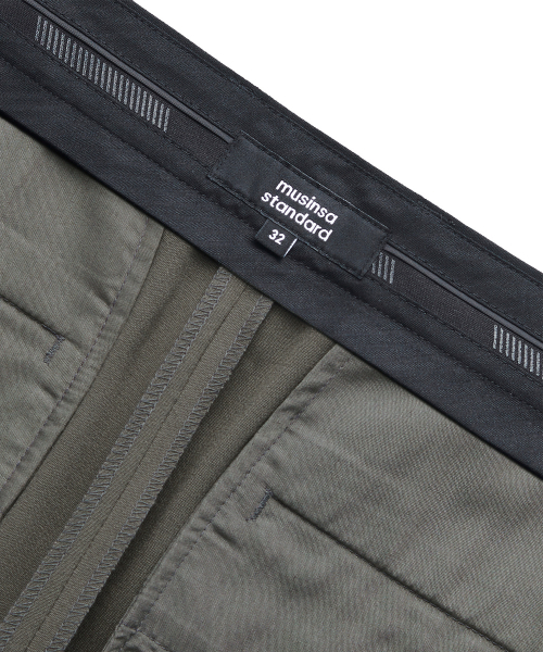 MUSINSA STANDARD（ムシンサスタンダード）の「軽量テーパード隠しバンディングクロップドスラックス[ライトカーキ]（スラックス・メンズ・その他・26/27/28/29/36/34/32/30/31/33/40/42）」の8枚目の写真