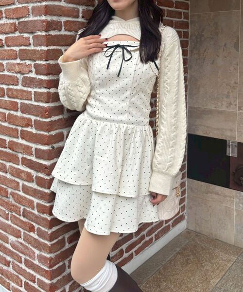 MAJESTIC LEGON（マジェスティックレゴン）の「ケーブルフードボレロセットミニワンピ（ワンピース・レディース・ホワイト系その他2/グレー系その他/ベージュ系その他2・MEDIUM）」の2枚目の写真