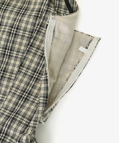 MAJESTIC LEGON（マジェスティックレゴン）の「ケーブルフードボレロセットミニワンピ（ワンピース・レディース・ホワイト系その他2/グレー系その他/ベージュ系その他2・MEDIUM）」の12枚目の写真