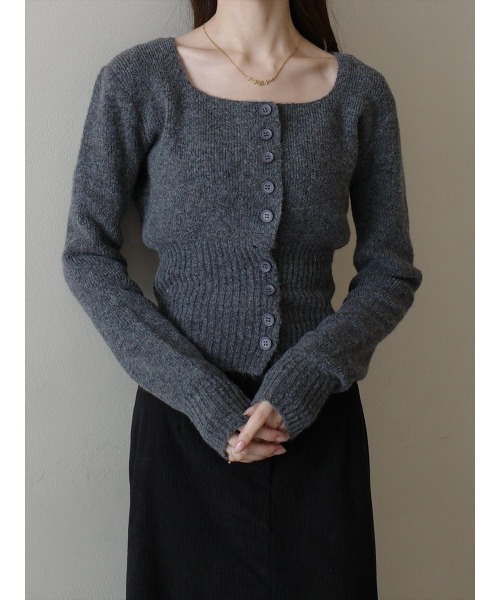 amel（エイメル）の「スクエアネックコルセットデザインニット / グレー（ニット/セーター・レディース・グレー・FREE）」の5枚目の写真