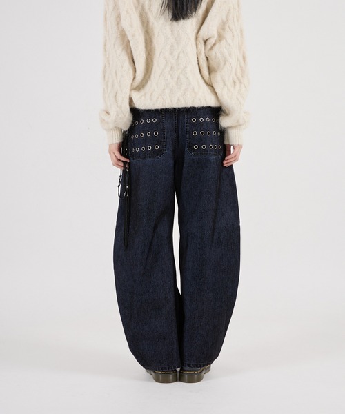 FTW（エフティダブリュー）の「FLOCKY EYELET CARVING PANTS（その他パンツ・レディース・インディゴブルー・MEDIUM/SMALL/LARGE）」の5枚目の写真