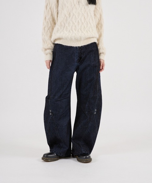 FTW（エフティダブリュー）の「FLOCKY EYELET CARVING PANTS（その他パンツ・レディース・インディゴブルー・MEDIUM/SMALL/LARGE）」の6枚目の写真