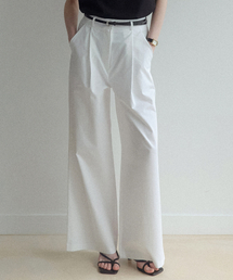 LENAV（ルナブ）の「エシークラッシーパンツ（アイボリー）（スラックス）」