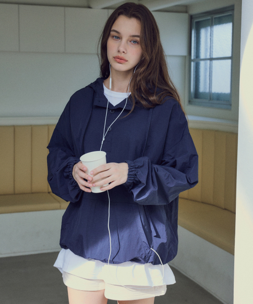 WEDNESDAYOASISFORWOMEN(ウェンズデー オアシス フォー ウーマン)の「W/ウィンディアノラックフードジャケット_Navy(W25-TP10)(パーカー・レディース・ネイビー・FREE)」の1枚目の写真
