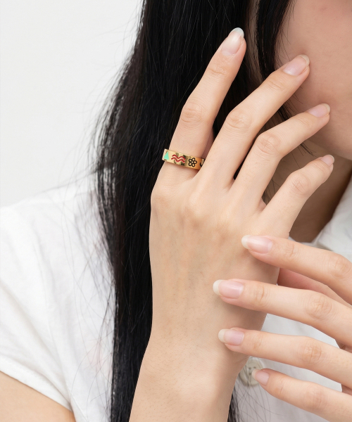NONENON(ノンノン)の「DOODLE RNG(6mm) SILVER925(18K GOLD PLATED)(リング・レディース・その他・SMALL/MEDIUM/LARGE)」の5枚目の写真