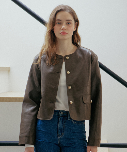YUPPE(ヨッペ)の「ROUND LEATHER JACKET_BROWN(ライダースジャケット・レディース・その他・FREE)」の4枚目の写真
