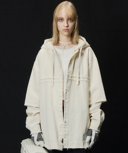 AIVER（アイバー）の「AIVER　レイヤードカットオフツイルシャツ（シャツ/ブラウス・メンズ・ブラック/ダークグレー/キナリ・LARGE/MEDIUM/SMALL）」の8枚目の写真