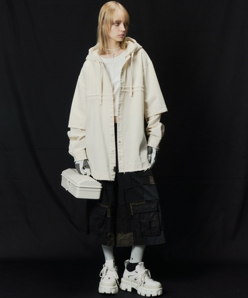 AIVER（アイバー）の「AIVER　レイヤードカットオフツイルシャツ（シャツ/ブラウス・メンズ・ブラック/ダークグレー/キナリ・LARGE/MEDIUM/SMALL）」の16枚目の写真