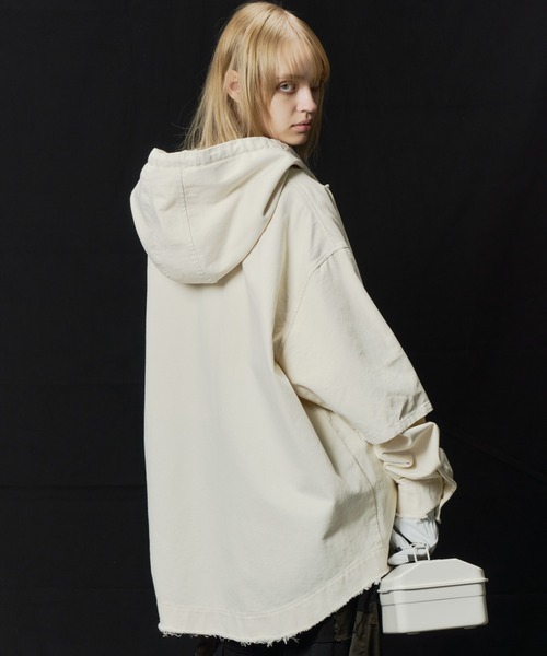 AIVER（アイバー）の「AIVER　レイヤードカットオフツイルシャツ（シャツ/ブラウス・メンズ・ブラック/ダークグレー/キナリ・LARGE/MEDIUM/SMALL）」の9枚目の写真