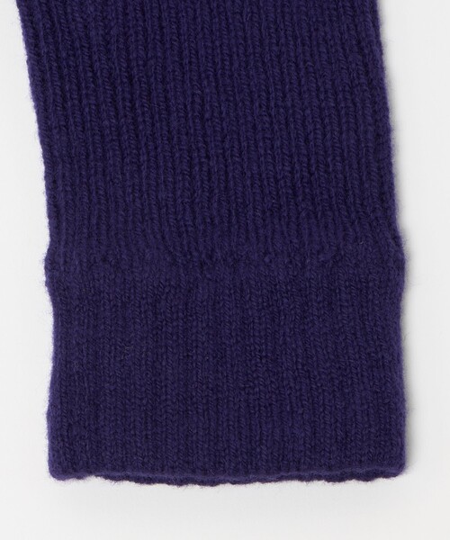 Johnstons of Elgin（ジョンストンズオブエルガン）の「【別注】＜Johnstons of Elgin＞GLR ウールカシミヤ リブ グローブ（手袋・メンズ・ダークグレー/パープル/ダークブラウン・FREE）」の7枚目の写真