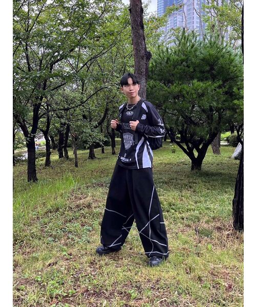 DUCKDIVE(ダックダイブ)の「オフロードメッシュロングスリーブブラック(Tシャツ/カットソー・レディース・その他・MEDIUM/LARGE/X-LARGE)」の4枚目の写真