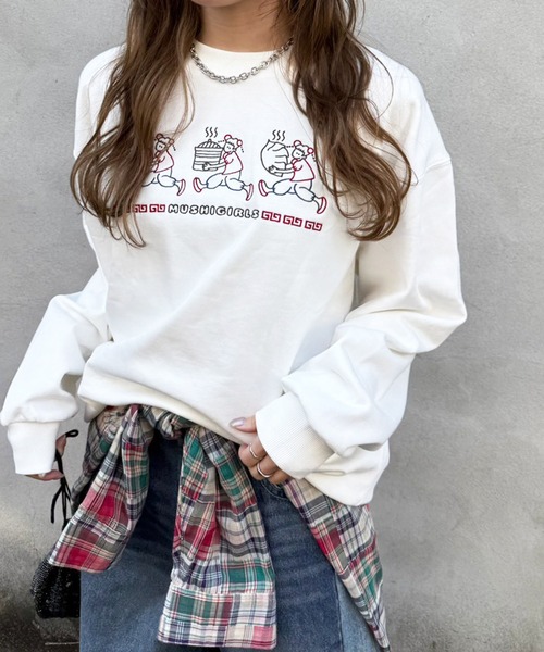 DOUBLE NAME（ダブルネーム）の「蒸しガール刺しゅうプルオーバー（Tシャツ/カットソー・レディース・オフホワイト/ブラック・FREE）」の8枚目の写真