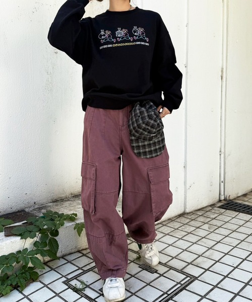 DOUBLE NAME（ダブルネーム）の「蒸しガール刺しゅうプルオーバー（Tシャツ/カットソー・レディース・オフホワイト/ブラック・FREE）」の15枚目の写真