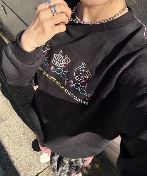 DOUBLE NAME（ダブルネーム）の「蒸しガール刺しゅうプルオーバー（Tシャツ/カットソー・レディース・オフホワイト/ブラック・FREE）」の18枚目の写真