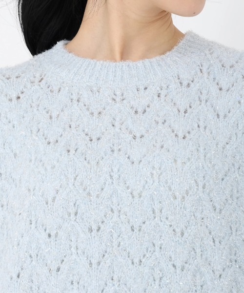 STRAWBERRY-FIELDS(ストロベリーフィールズ)の「ルミナスフラッフィ―_レース編シャインニット(ニット/セーター・レディース・オフホワイト/ライトブルー/ピンク・2)」の7枚目の写真