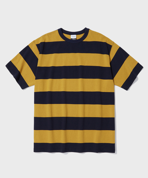 OUTSTANDING(アウトスタンディング)の「ボーダーTシャツ_ネイビー/マスタード(Tシャツ/カットソー・レディース・その他・LARGE/MEDIUM/SMALL)」の1枚目の写真