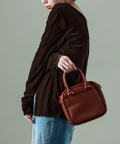 Fashion Letter（ファッションレター）の「前後2way ベロアカットソー（Tシャツ/カットソー・レディース・グレイッシュベージュ/ブラック/ブラウン・M）」の17枚目の写真