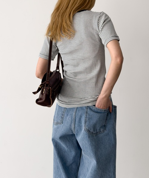 CANAL JEAN(キャナルジーン)の「Miller クルーネックTシャツ(Tシャツ/カットソー・レディース・ネイビー系/ブラウン系その他/マルチ/グリーン系その他/イエロー系その他・ONE SIZE)」の10枚目の写真