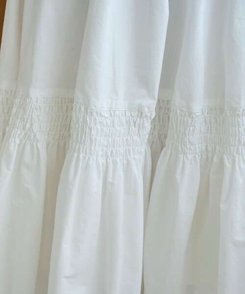 coen（コーエン）の「コットンタイプライター シャーリングティアードスカート（スカート・レディース・ブラック/オフホワイト・FREE）」の7枚目の写真