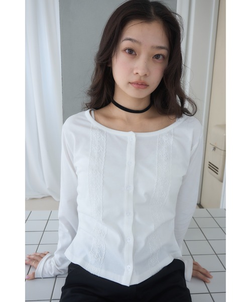 Smyeon(スミョン)の「Long sleeve lace cardigan/レース付きカットカーディガン(カーディガン/ボレロ・レディース・ネイビー/グレー/ホワイト・FREE)」の15枚目の写真