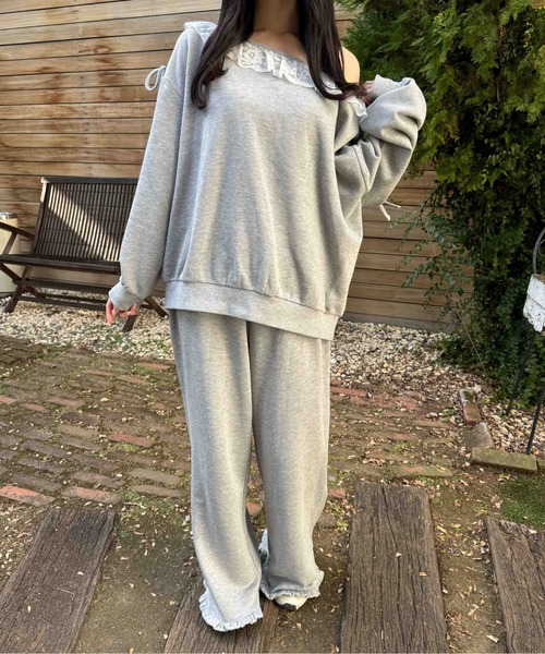 PHILLY（フィリー）の「《セットアップ可能★》レースパイピングオフショルスウェット（スウェット・レディース・アイボリー/グレー・FREE）」の17枚目の写真