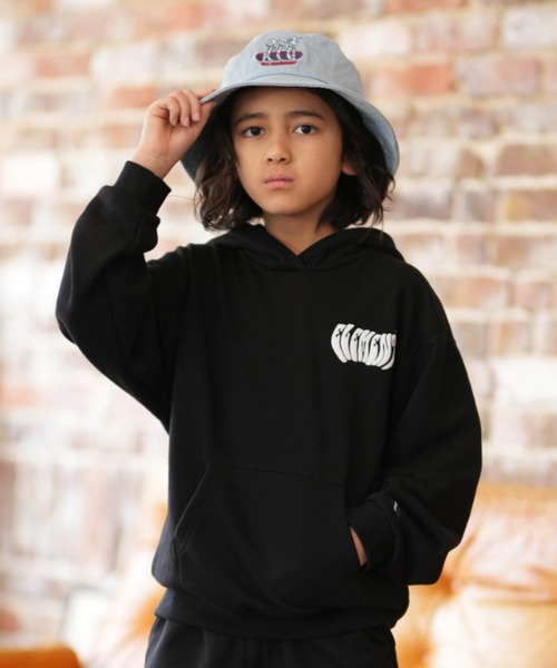 ELEMENT(エレメント)の「ELEMENT/エレメント ACOMPANY HOOD YOUTH キッズ パーカー BG025021(パーカー・キッズ・ホワイト×ブルー/ブラック×ホワイト・130cm/140cm/150cm/160cm)」の2枚目の写真