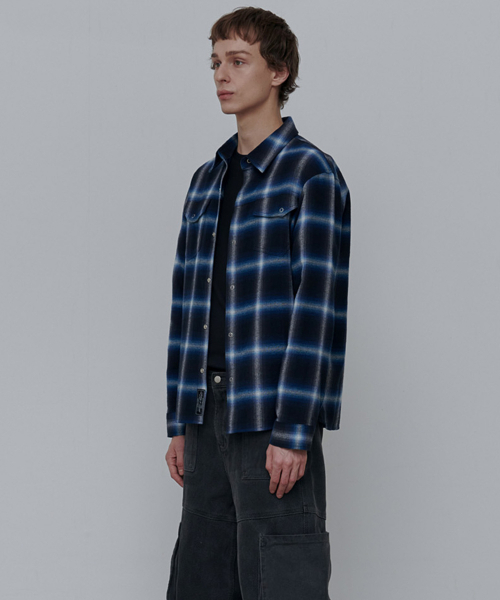 ANYTIME LOREAK(エニタイムロレーク)の「VIOLA CHECK SHIRT-BLUE(シャツ/ブラウス・レディース・その他・LARGE/MEDIUM)」の2枚目の写真