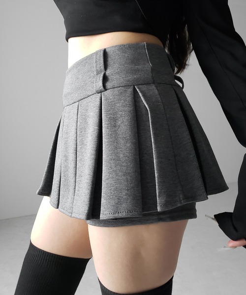 me+em select(ミームセレクト)の「【 インパン裏地付 】プリーツスウェットマイクロミニスカパン / plests sweat micro mini skirt pants(その他パンツ・レディース・グレー/ブラック/チャコール・SMALL/MEDIUM/LARGE)」の4枚目の写真