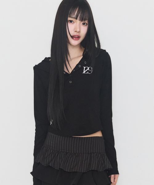 ILLIGO(イリゴ)の「129 ボタンフードロングスリーブ ブラック(Tシャツ/カットソー・レディース・ブラック・OS)」の3枚目の写真