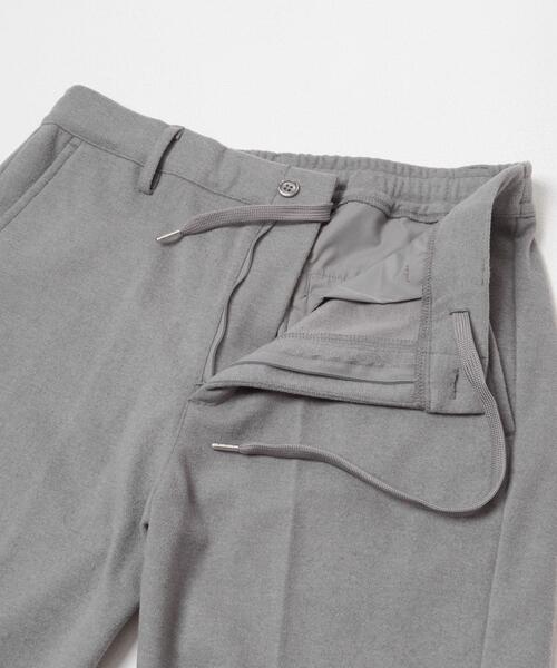 ITEMS URBANRESEARCH（アイテムズ アーバンリサーチ）の「発熱機能 センタープレス スラックス（その他パンツ・メンズ・グレー/ブラック・LARGE/MEDIUM）」の7枚目の写真