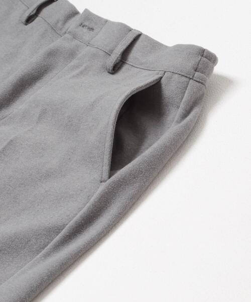 ITEMS URBANRESEARCH（アイテムズ アーバンリサーチ）の「発熱機能 センタープレス スラックス（その他パンツ・メンズ・グレー/ブラック・LARGE/MEDIUM）」の8枚目の写真