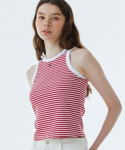 RAVEROUS(レイバーロス)の「RVS マッスルスリーブレスTシャツ レッド(Tシャツ/カットソー・レディース・その他・1)」の1枚目の写真