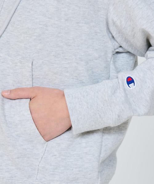 Champion(チャンピオン)の「【Champion/チャンピオン】レディース ジップフーデッドスウェットシャツ(パーカー・レディース・オフホワイト/レッド系その他3/ネイビー/オリーブ/ブラック/アッシュグレー・MEDIUM/SMALL/X-LARGE/LARGE)」の8枚目の写真