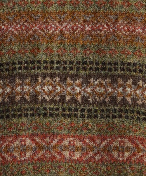 Jamieson's of Shetland（ジャミーソンズオブシェトランド）の「＜Jamieson`s＞ Fair Isle Crew Neck Vest/フェアアイル クルーネック ベスト（ニット/セーター・メンズ・オリーブ・42/40）」の4枚目の写真